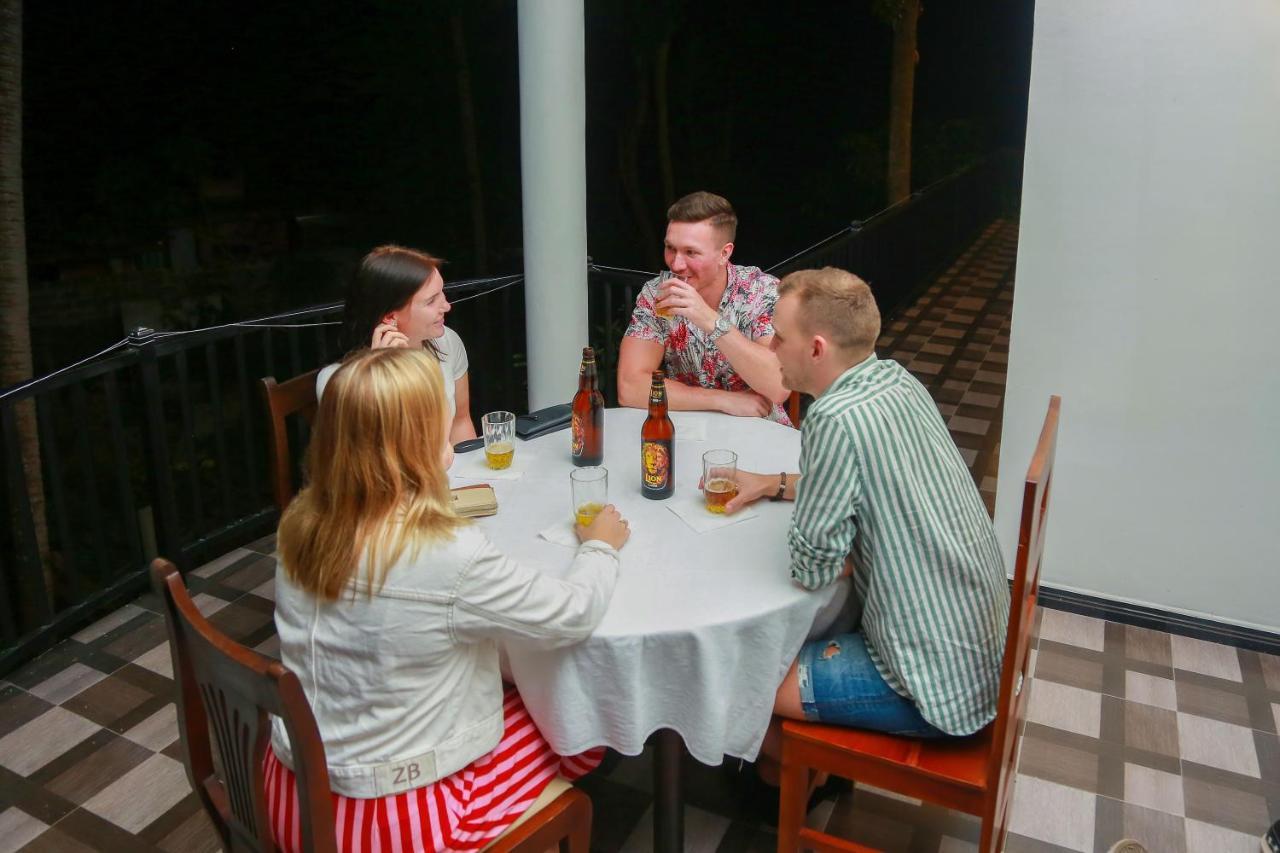 Jami River Side Hotel & Yala Safari Place Тиссамахарама Экстерьер фото