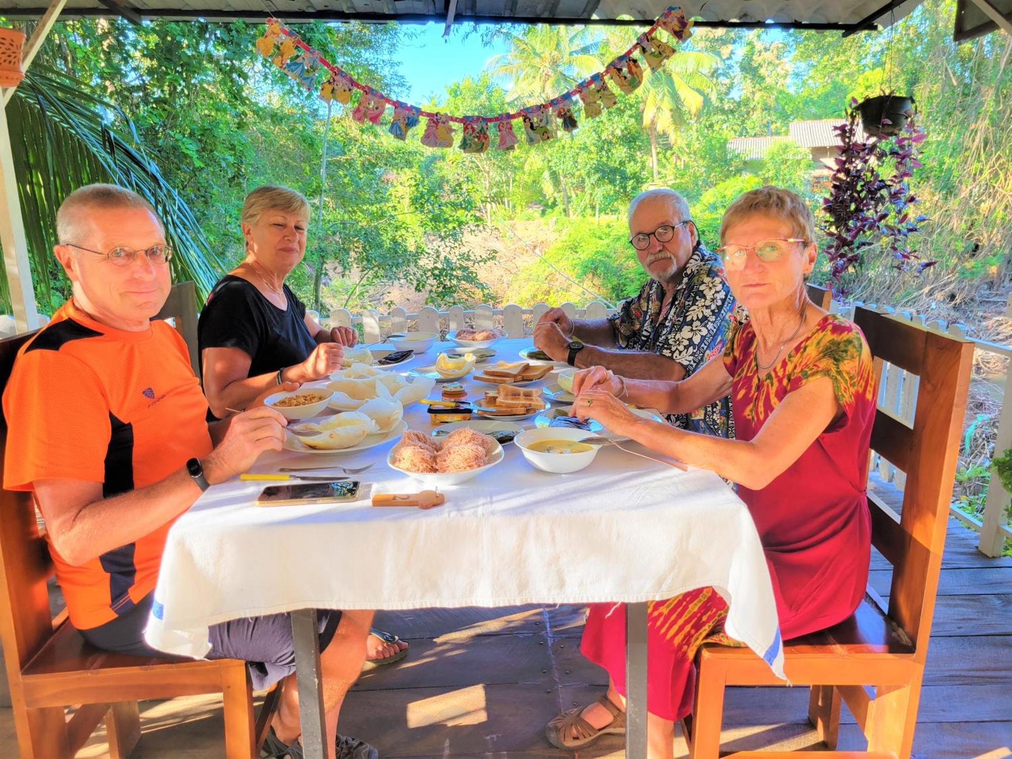 Jami River Side Hotel & Yala Safari Place Тиссамахарама Экстерьер фото